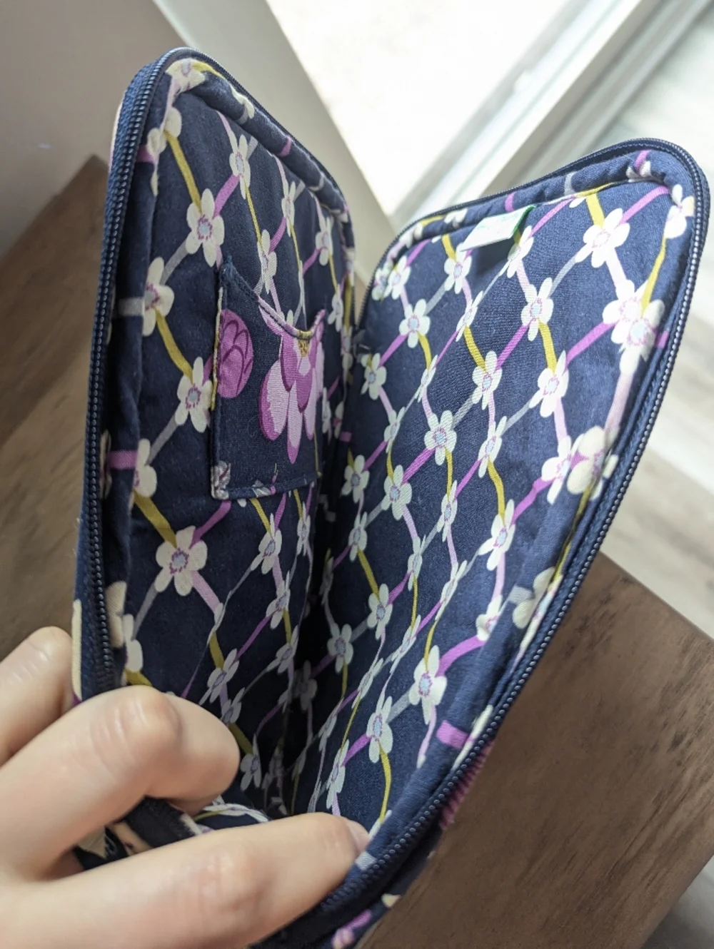 Vera Bradley Floral Nightingale Cotton Quilted iPad Case - Retired Print